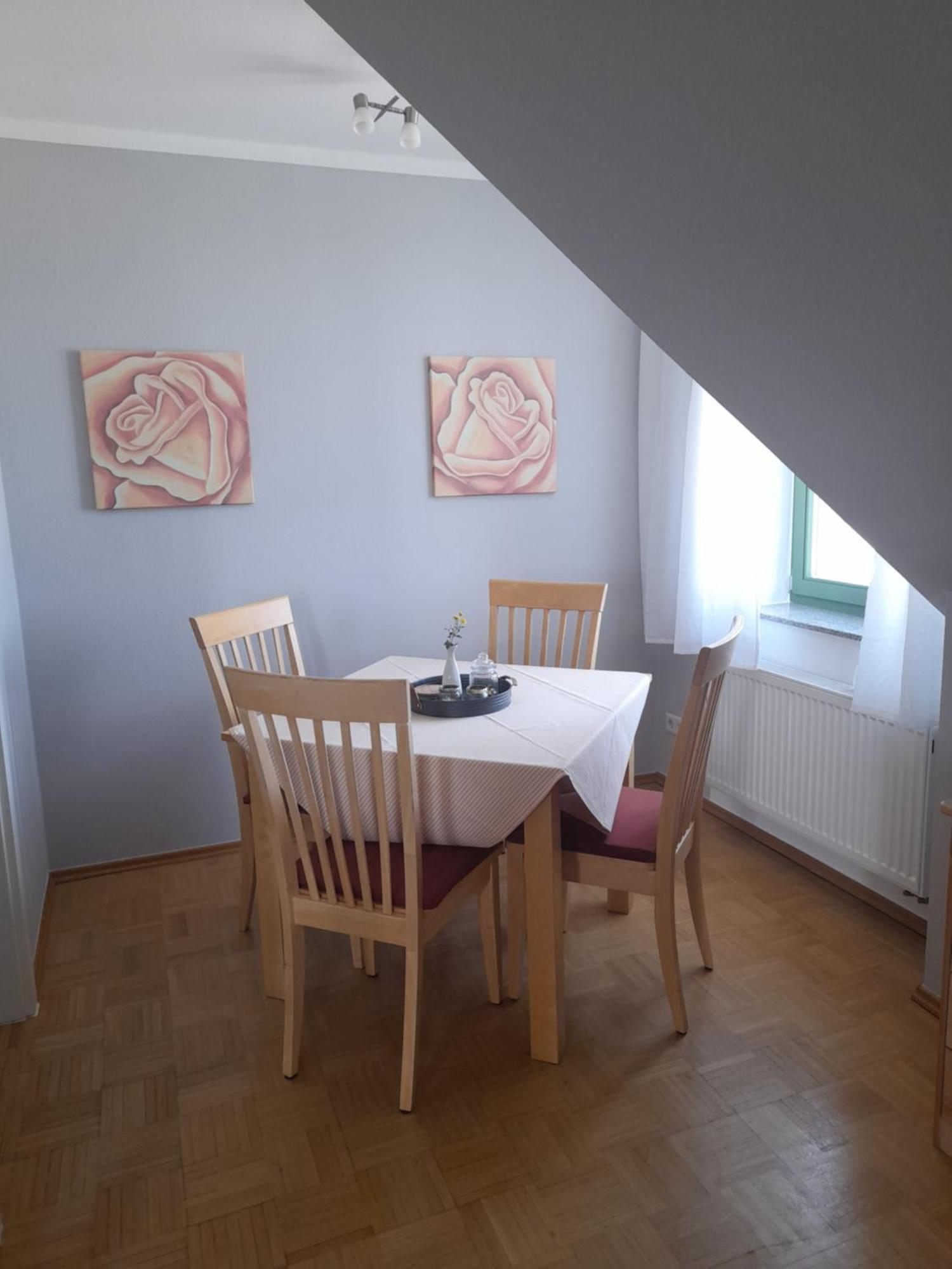 Burghof Ferienwohnungen Goerlitz Szoba fotó